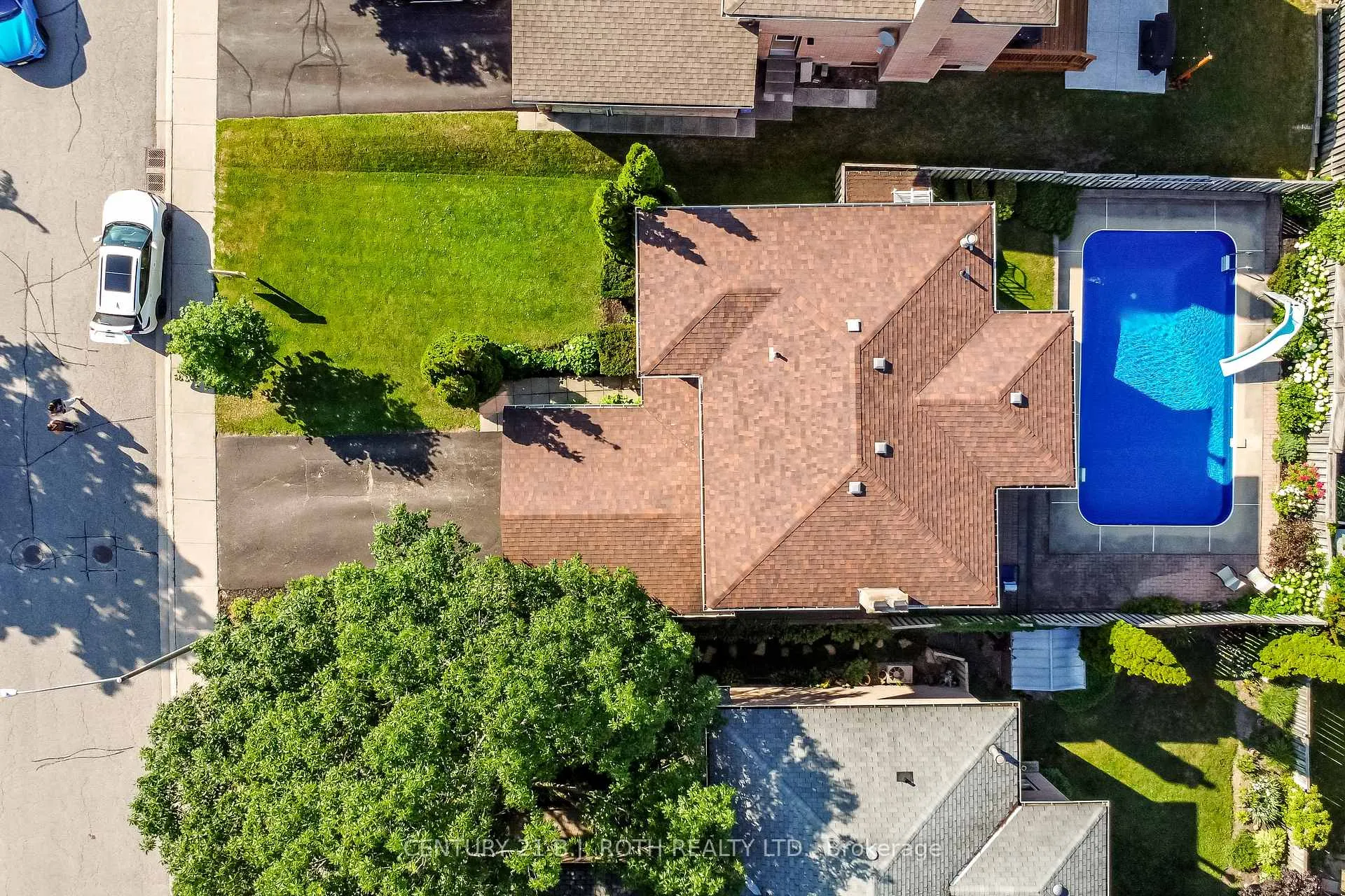 Photo 35 of 25 Keats Drive, Barrie, Letitia Heights — HOMEH