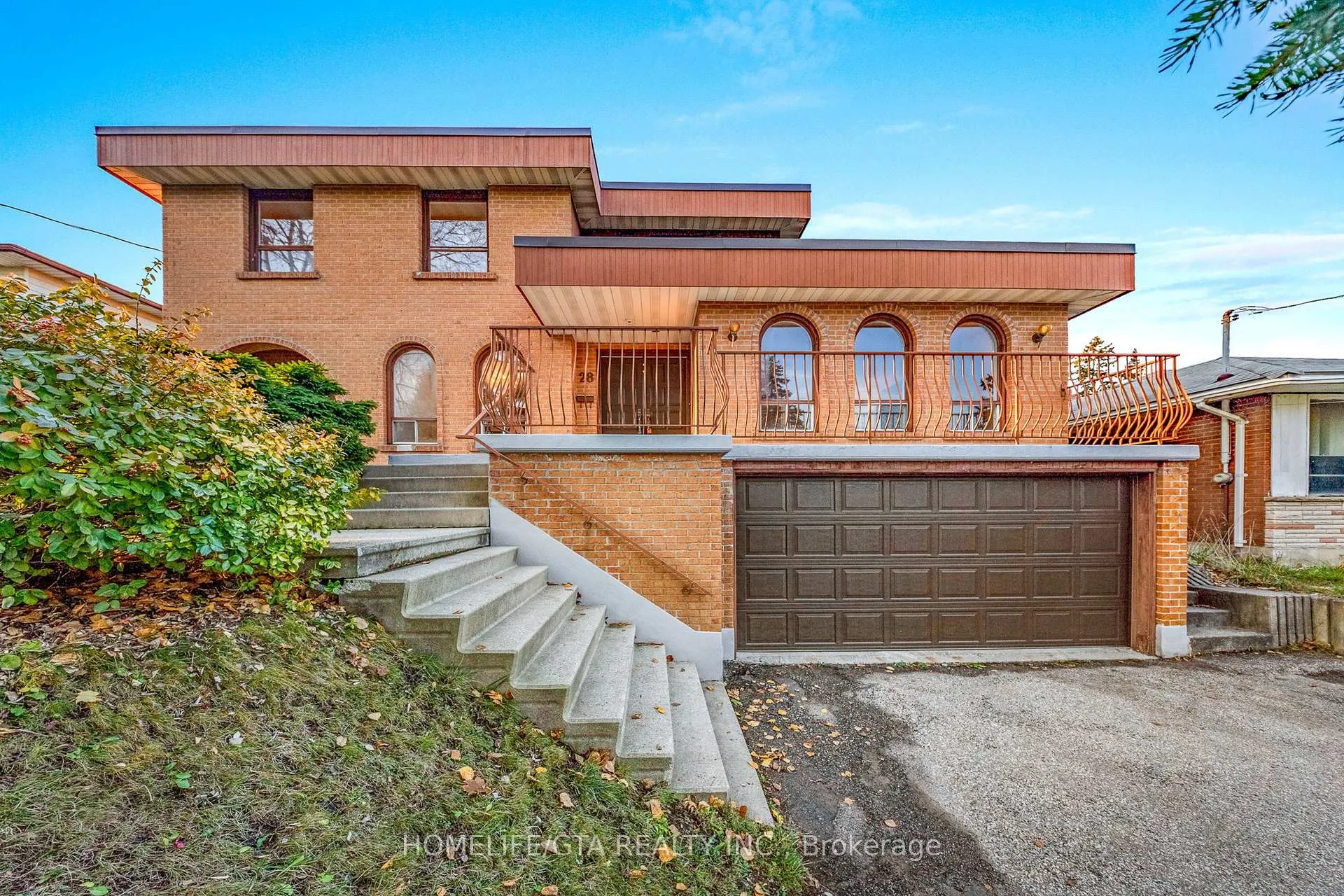 Photo 1 of 28 Wilkins Drive, Kitchener — HOMEH