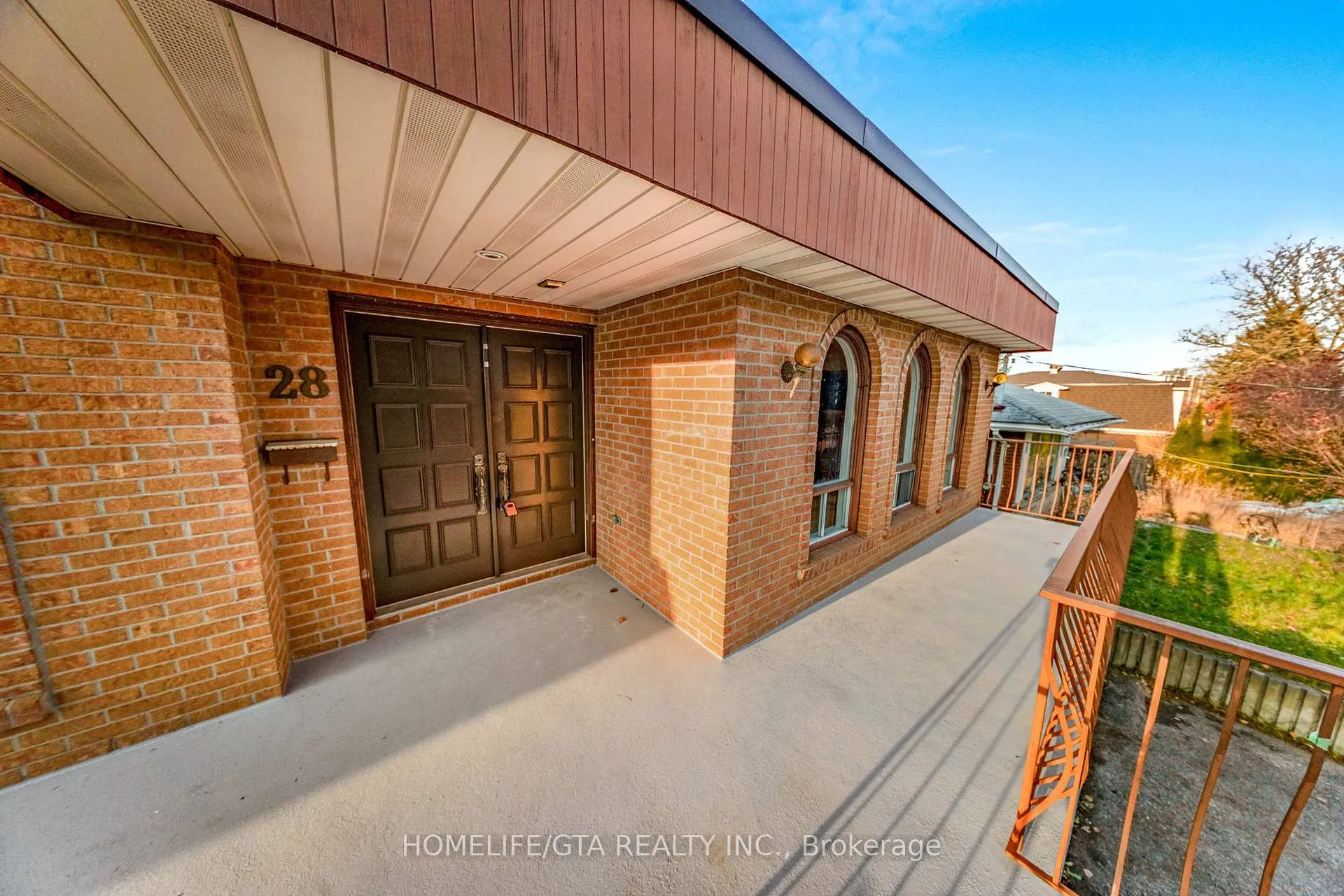 Photo 5 of 28 Wilkins Drive, Kitchener — HOMEH