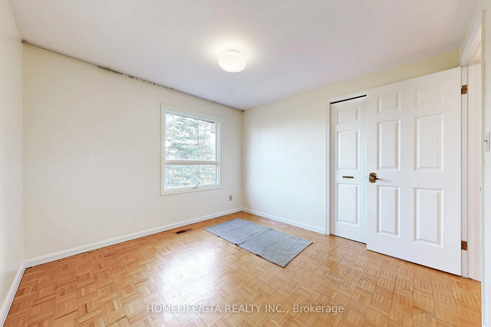 Photo 19 of 28 Wilkins Drive, Kitchener — HOMEH