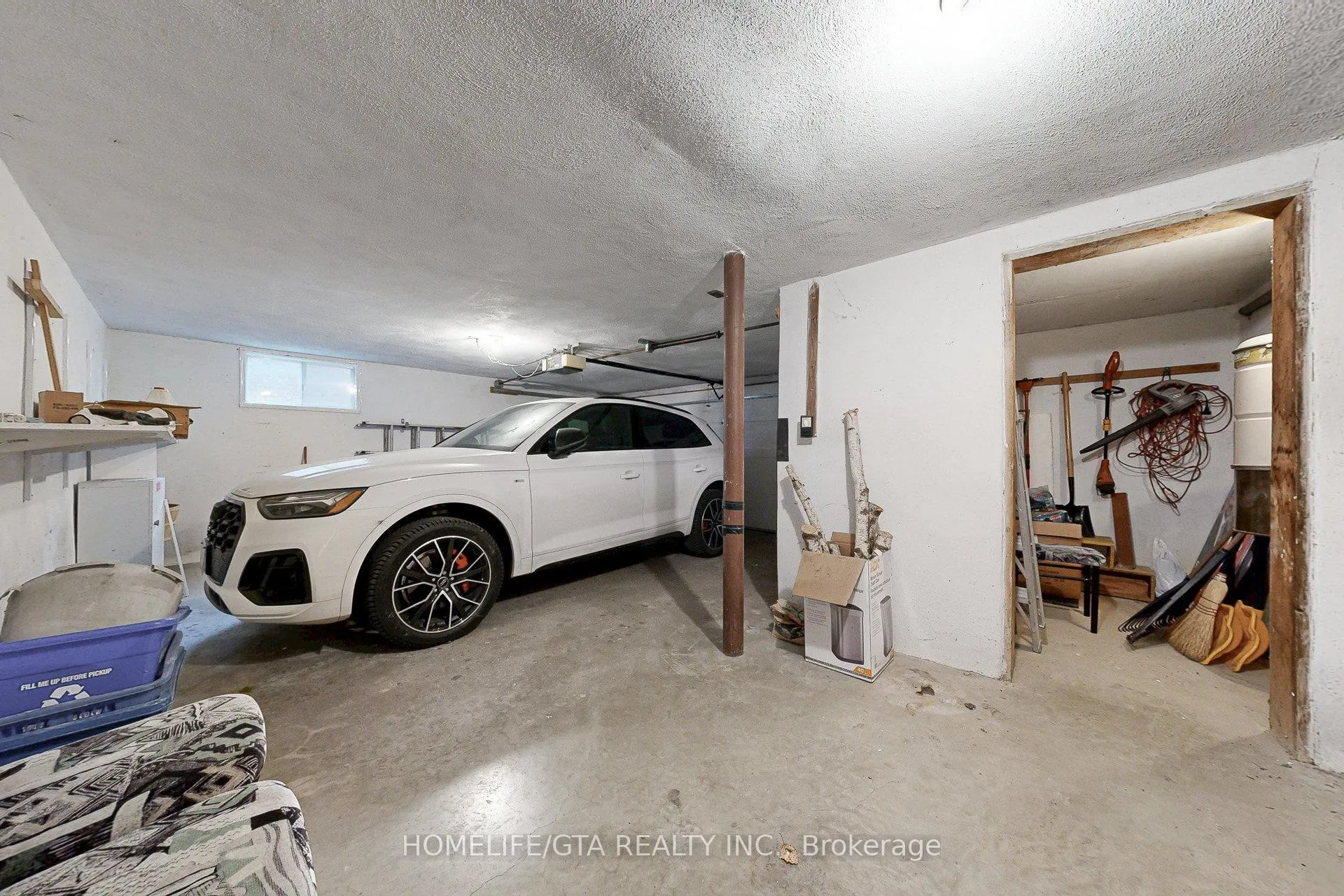 Photo 37 of 28 Wilkins Drive, Kitchener — HOMEH