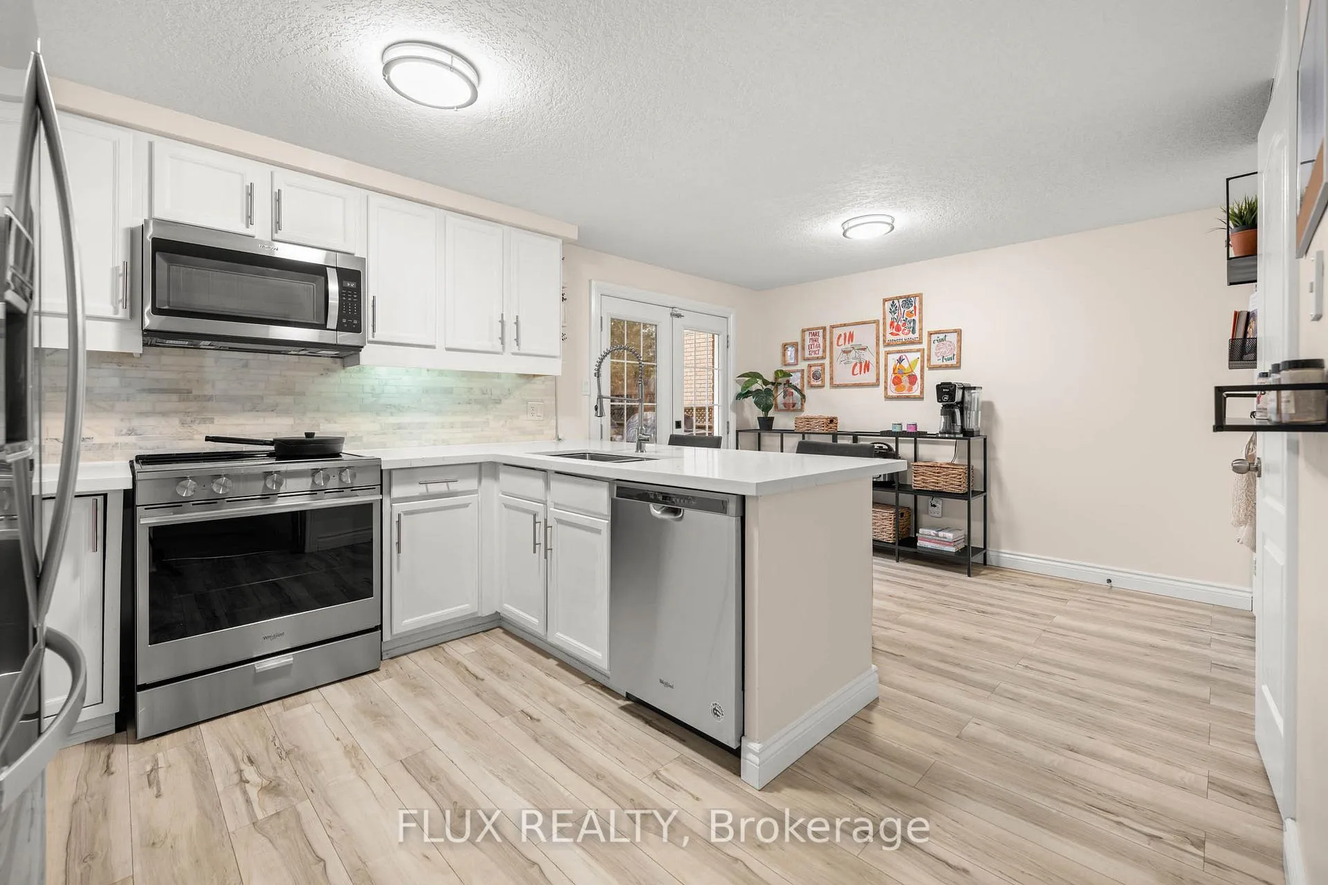 Photo 16 of 159 Rolling Meadows Drive, Kitchener, Forest Heights — HOMEH