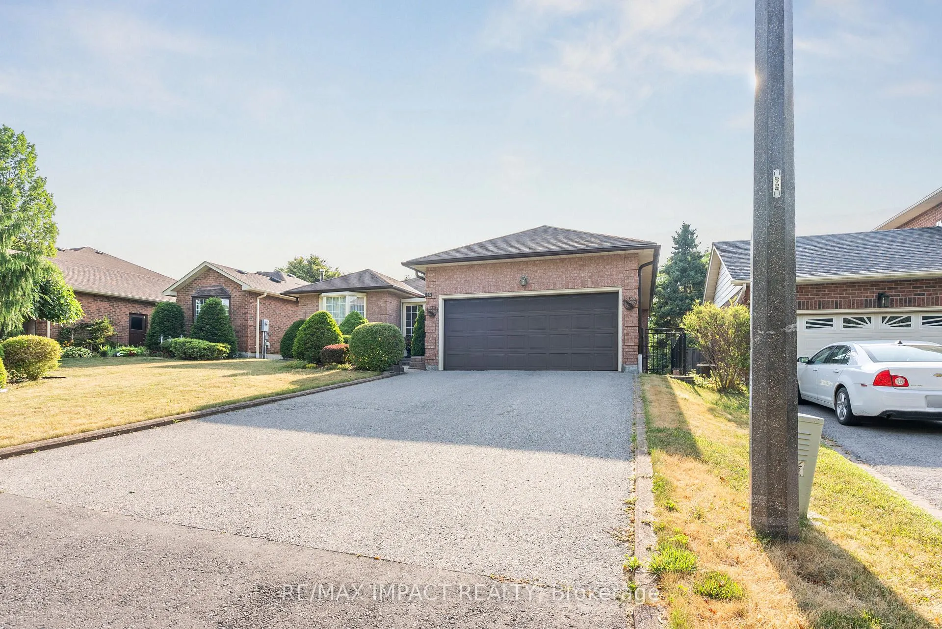 Photo 1 of 145 Hialeah Crescent, Whitby, Blue Grass Meadows — HOMEH