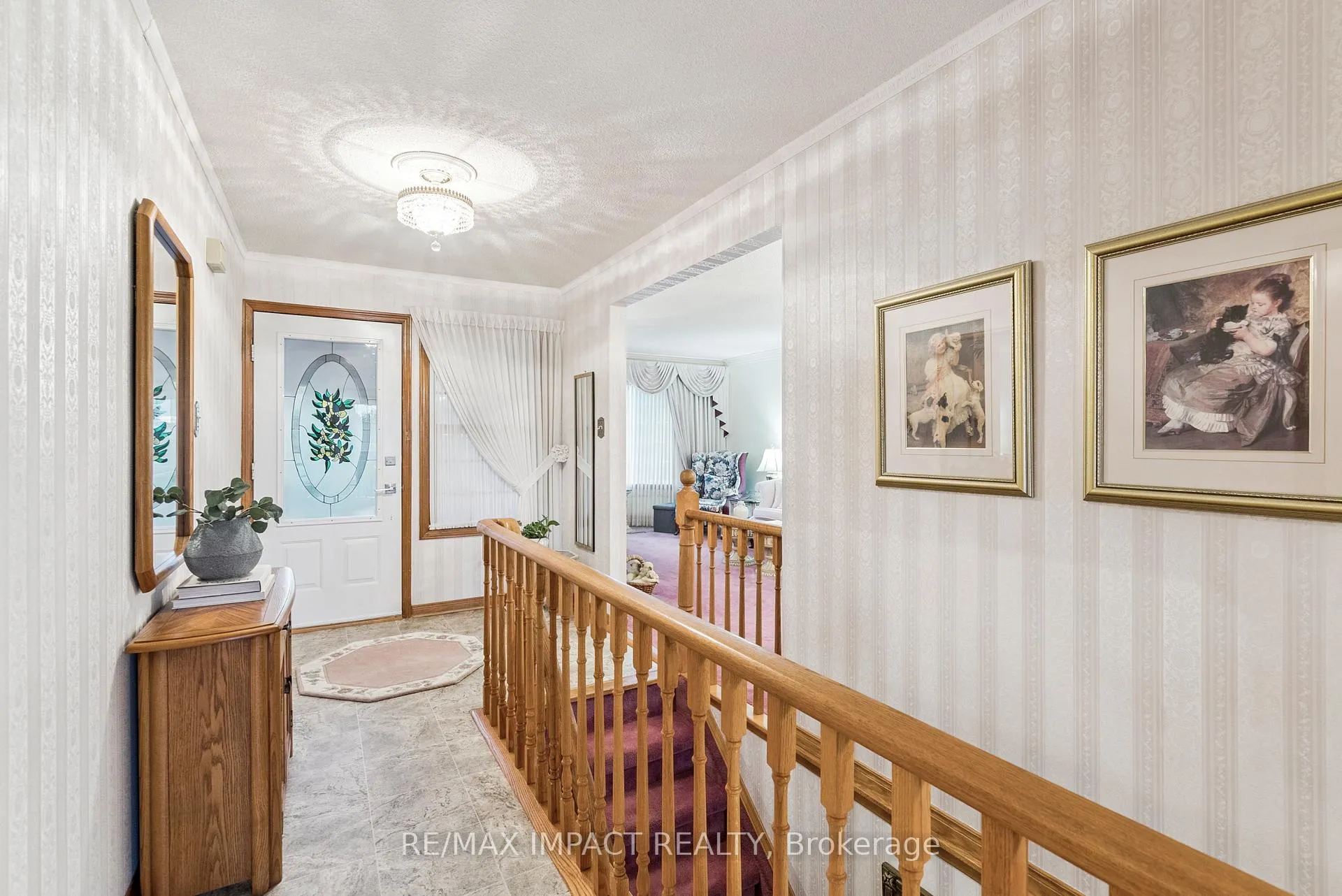 Photo 5 of 145 Hialeah Crescent, Whitby, Blue Grass Meadows — HOMEH