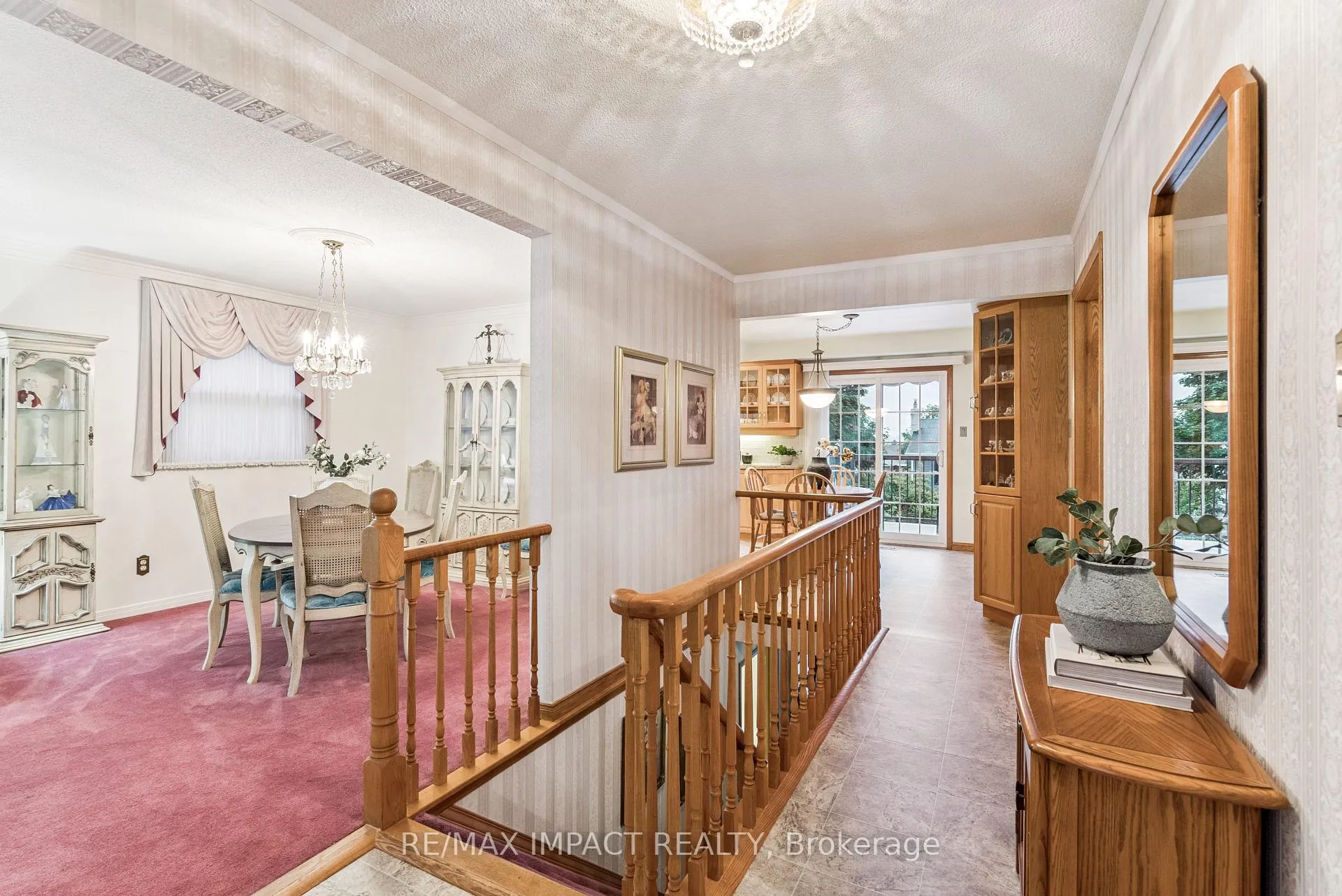 Photo 16 of 145 Hialeah Crescent, Whitby, Blue Grass Meadows — HOMEH