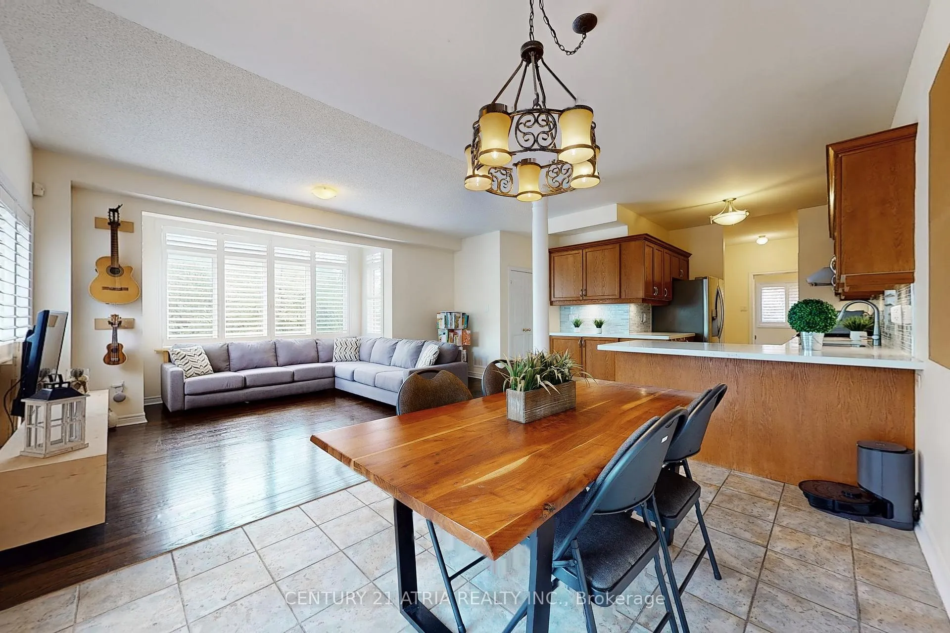 Photo 17 of 53 Country Glen Road, Markham, Cornell — HOMEH