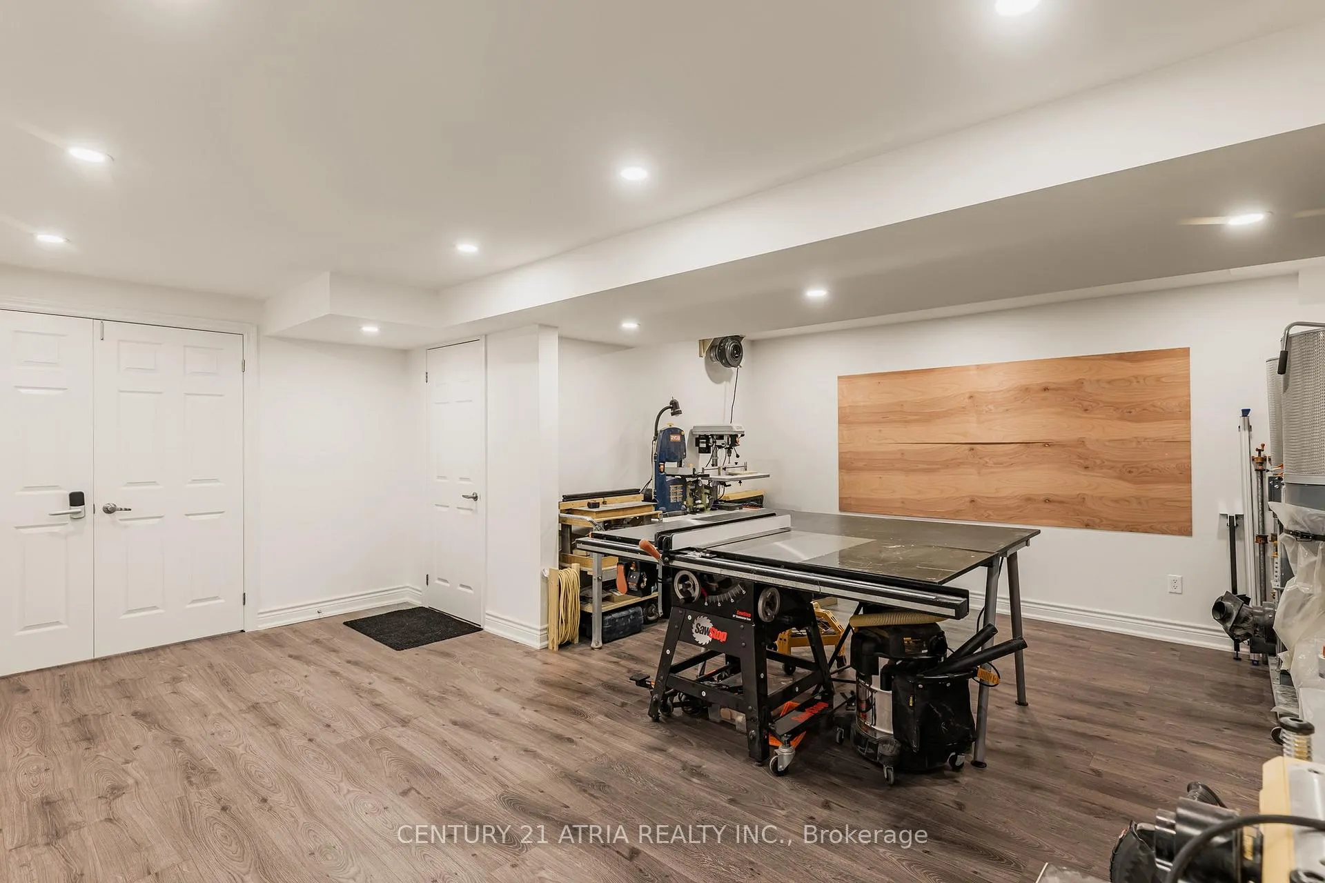 Photo 46 of 53 Country Glen Road, Markham, Cornell — HOMEH