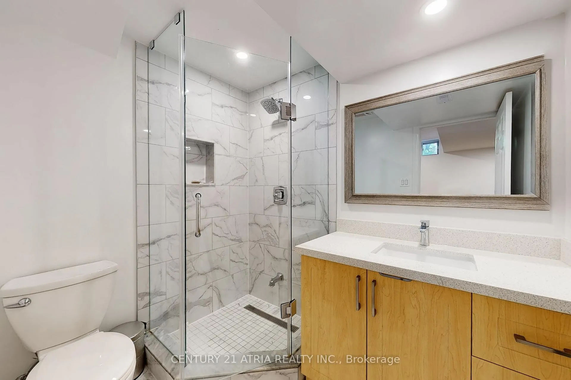 Photo 48 of 53 Country Glen Road, Markham, Cornell — HOMEH