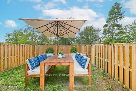 Photo 49 of 72 Brown Bear Street, Barrie, Rural Barrie Southwest — HOMEH