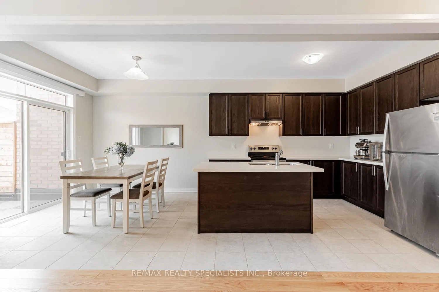 Photo 14 of 6867 14th Avenue, Markham, Box Grove — HOMEH