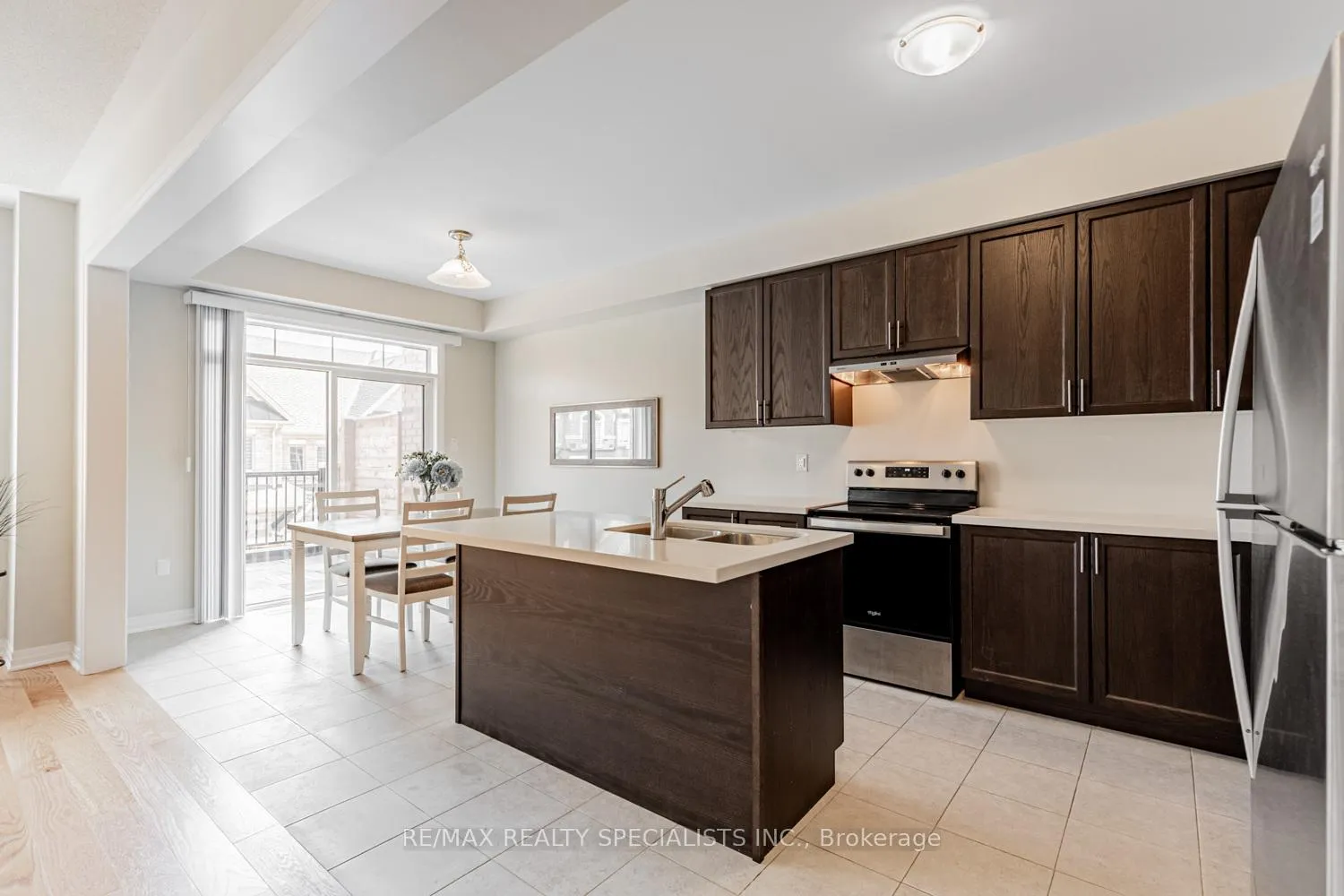 Photo 16 of 6867 14th Avenue, Markham, Box Grove — HOMEH