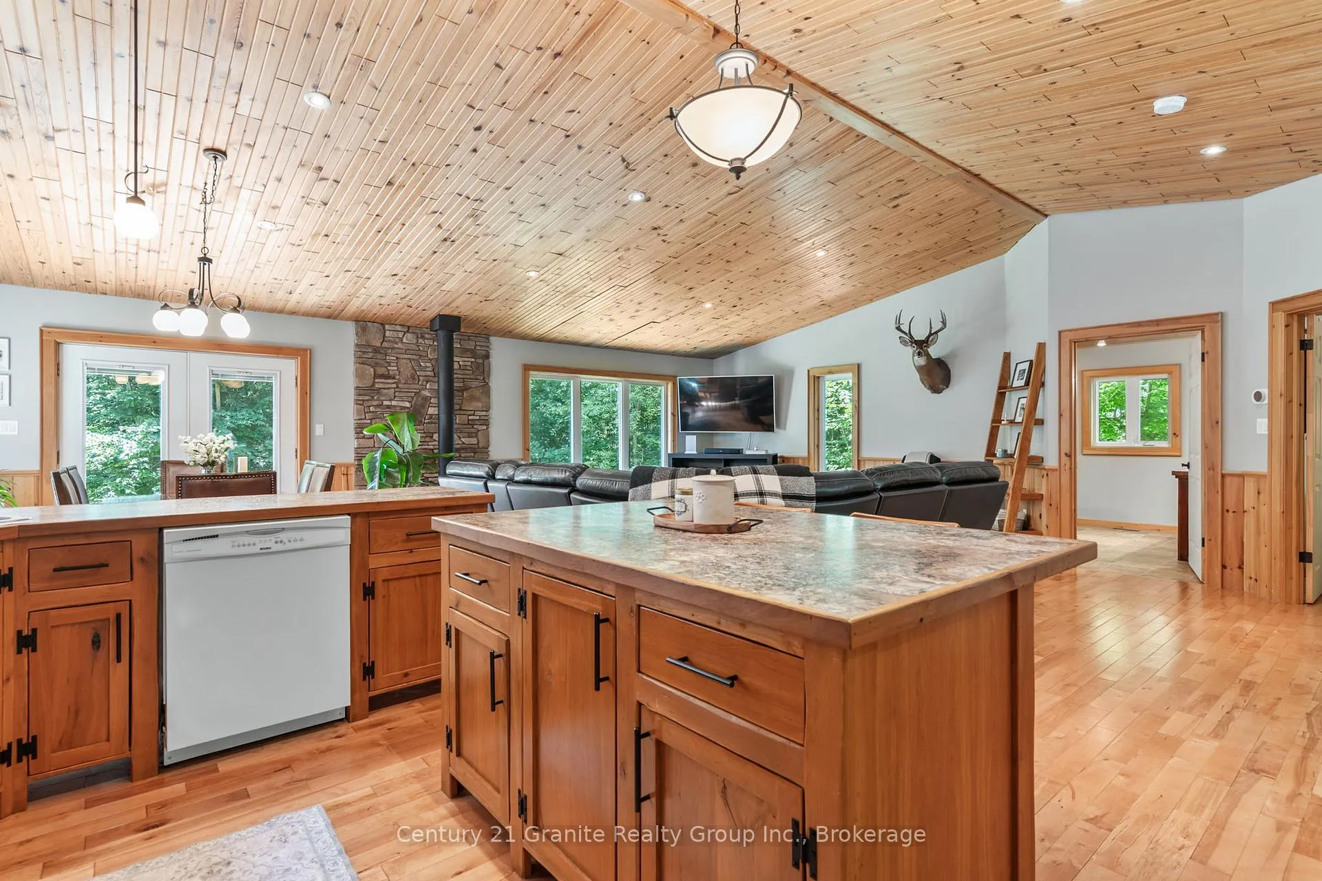 Photo 8 of 1012 Redner Road, Algonquin Highlands, Stanhope — HOMEH