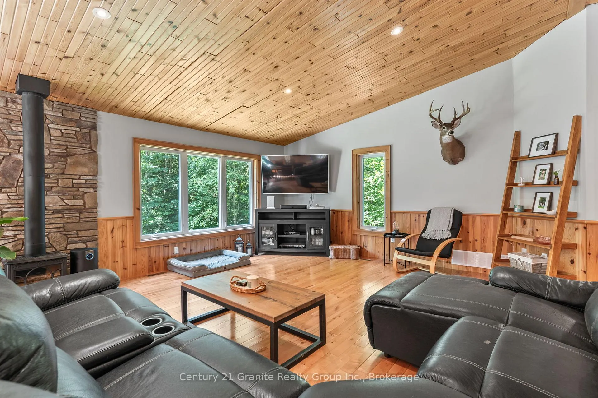 Photo 14 of 1012 Redner Road, Algonquin Highlands, Stanhope — HOMEH
