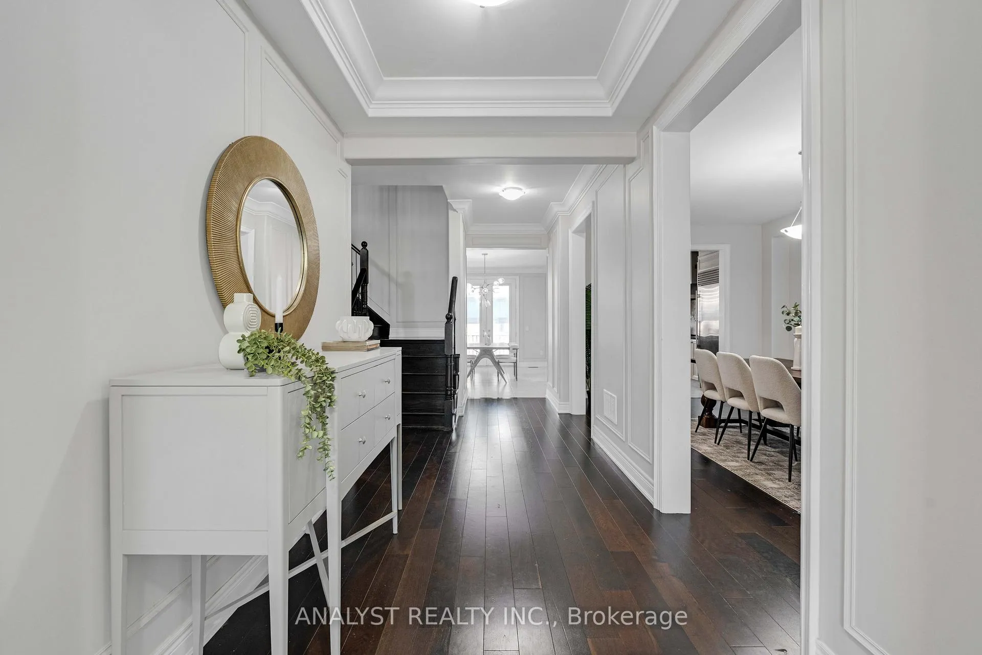 Photo 6 of 57 Balderson Drive, Vaughan, Kleinburg — HOMEH