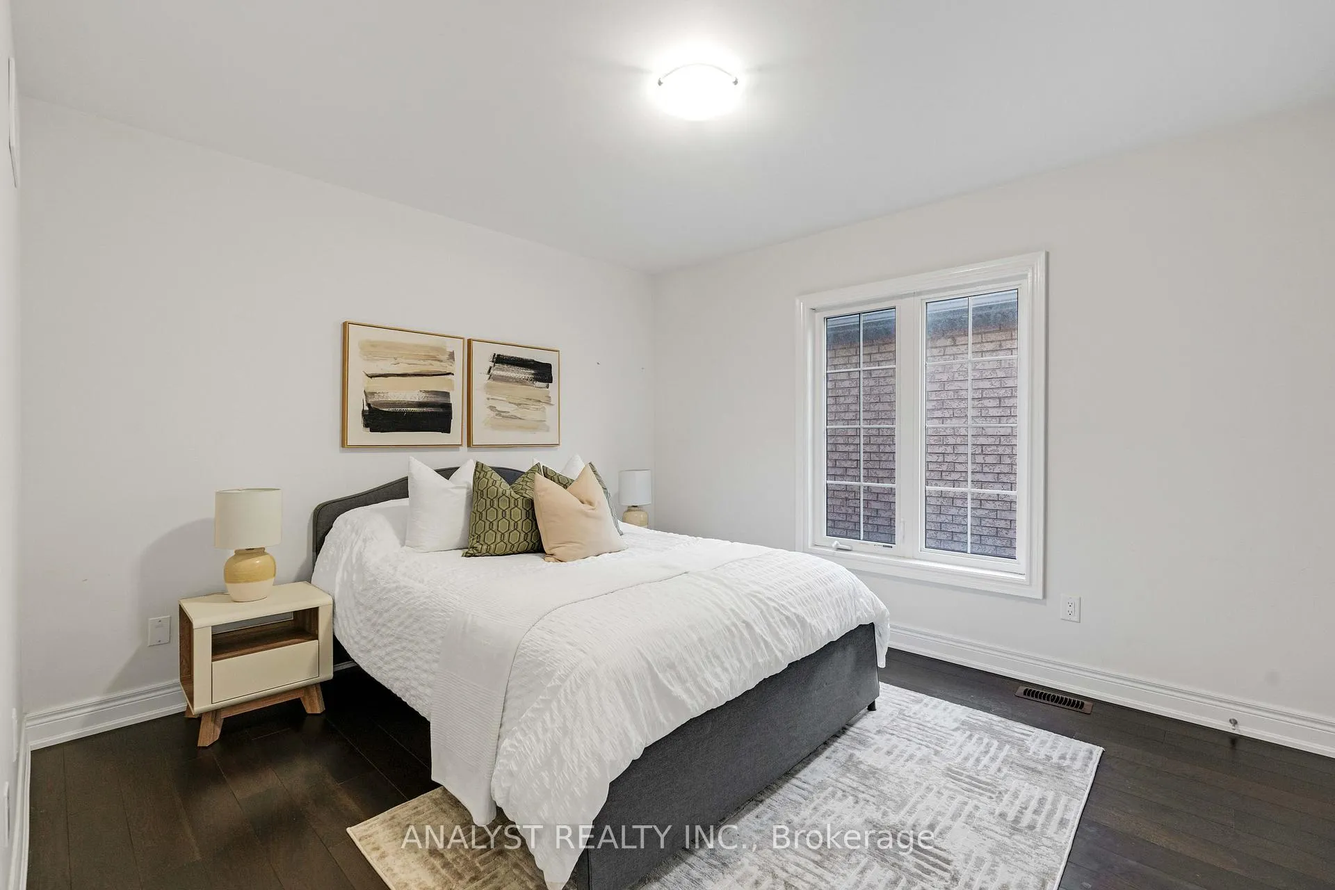 Photo 36 of 57 Balderson Drive, Vaughan, Kleinburg — HOMEH