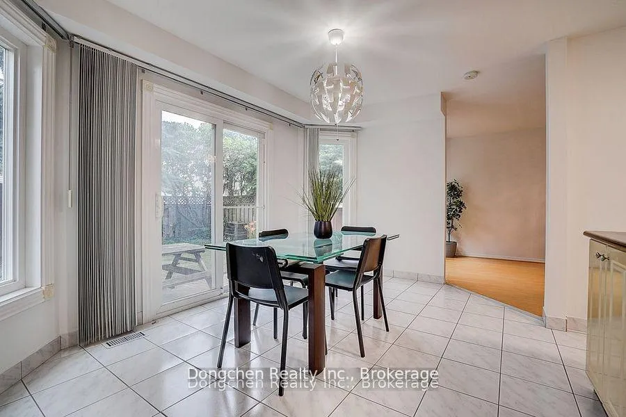 Photo 21 of 145 Brownridge Drive, Vaughan, Brownridge — HOMEH
