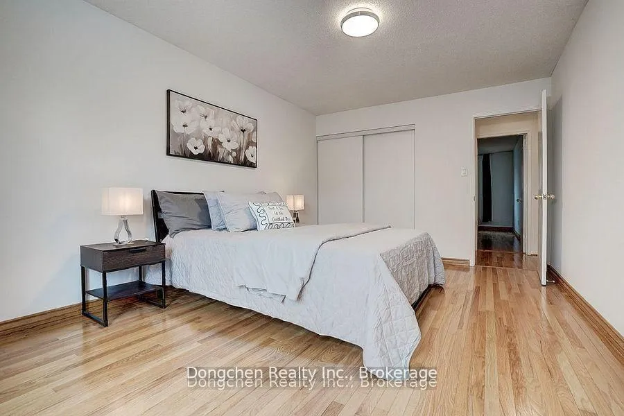 Photo 38 of 145 Brownridge Drive, Vaughan, Brownridge — HOMEH