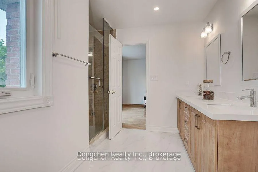 Photo 42 of 145 Brownridge Drive, Vaughan, Brownridge — HOMEH