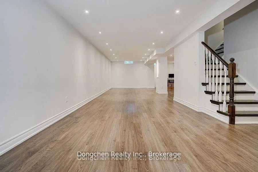 Photo 44 of 145 Brownridge Drive, Vaughan, Brownridge — HOMEH