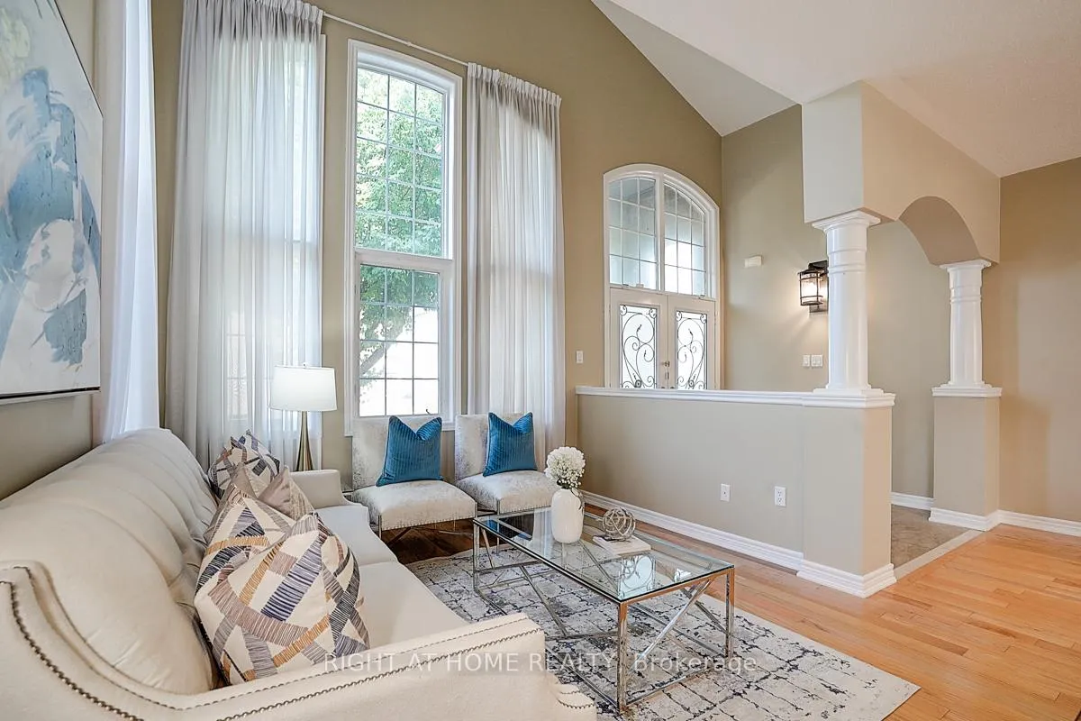 Photo 12 of 101 Heathfield Avenue, Markham, Victoria Manor-Jennings Gate — HOMEH