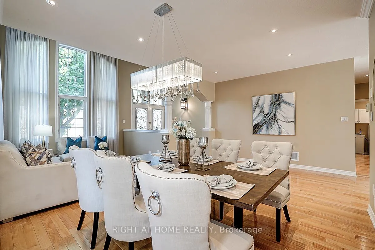 Photo 16 of 101 Heathfield Avenue, Markham, Victoria Manor-Jennings Gate — HOMEH
