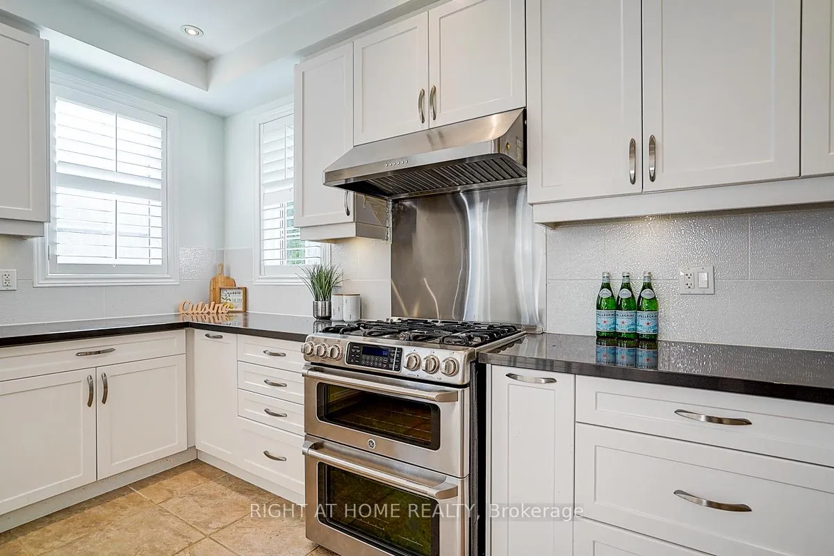 Photo 25 of 101 Heathfield Avenue, Markham, Victoria Manor-Jennings Gate — HOMEH