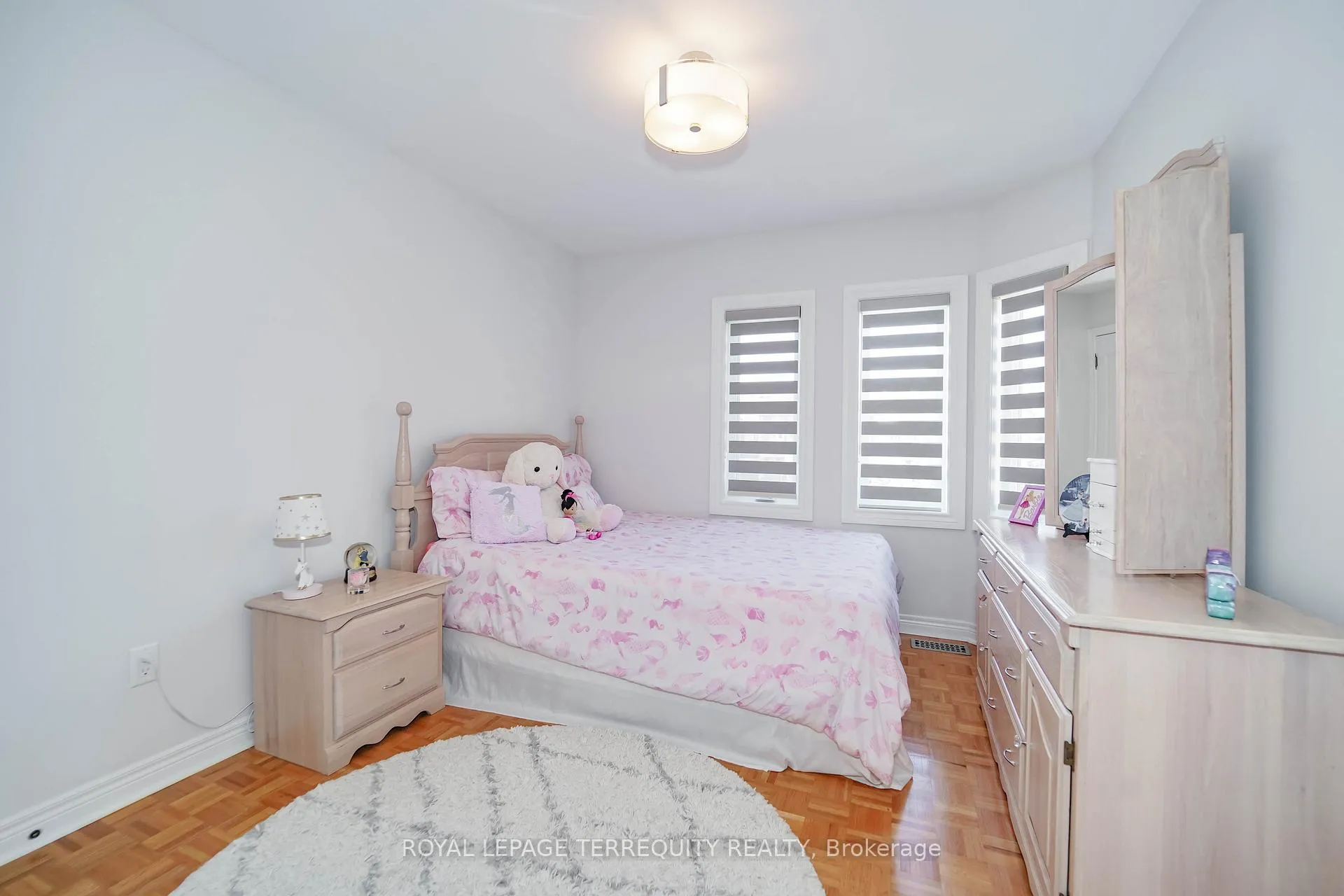 Photo 25 of 9 Stonebriar Drive, Vaughan, Maple — HOMEH