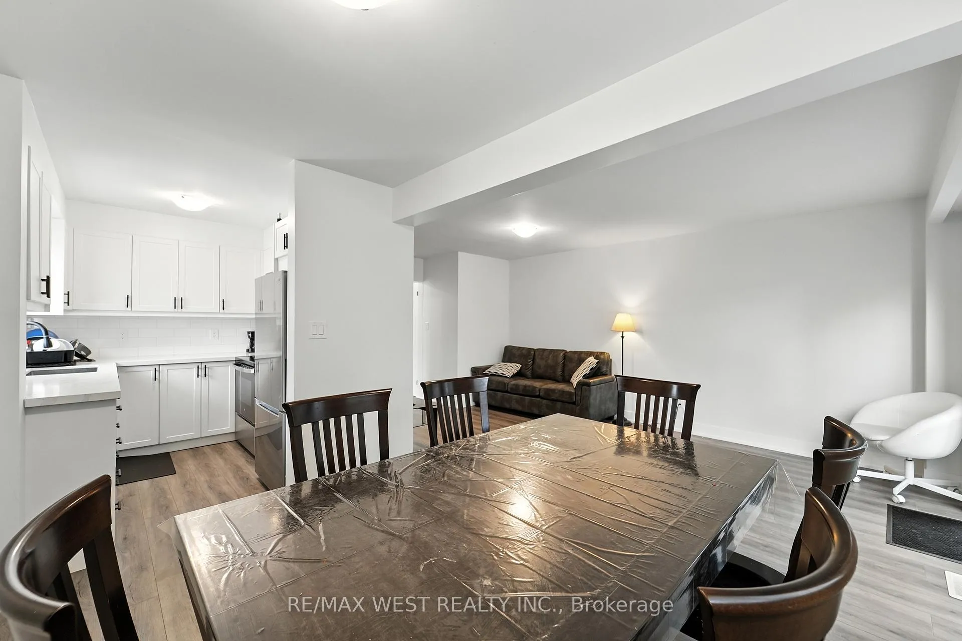 Photo 9 of 34 Stewart Avenue, New Tecumseth, Alliston — HOMEH