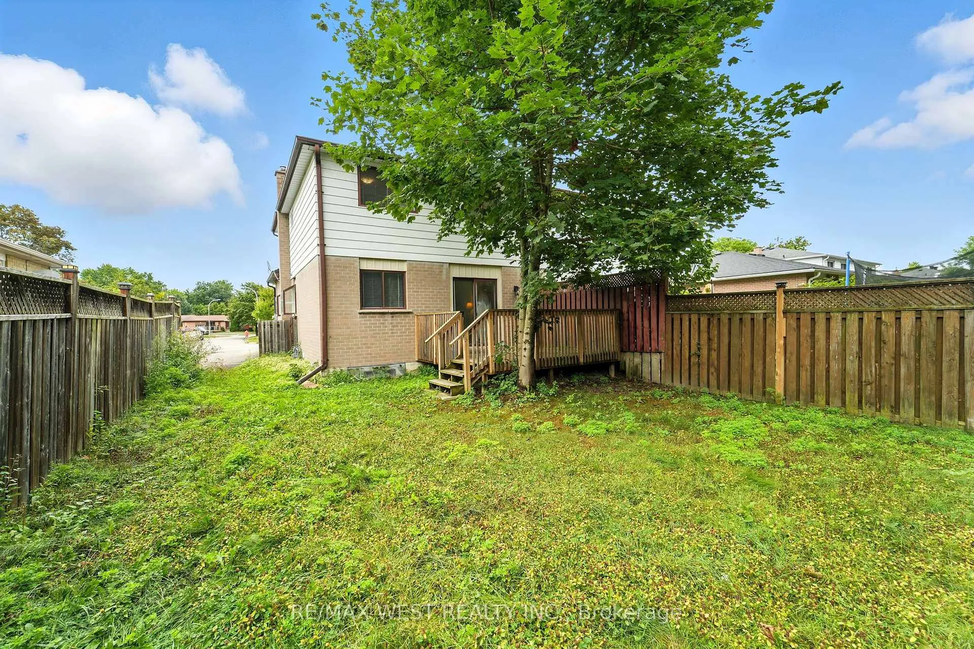 Photo 23 of 34 Stewart Avenue, New Tecumseth, Alliston — HOMEH