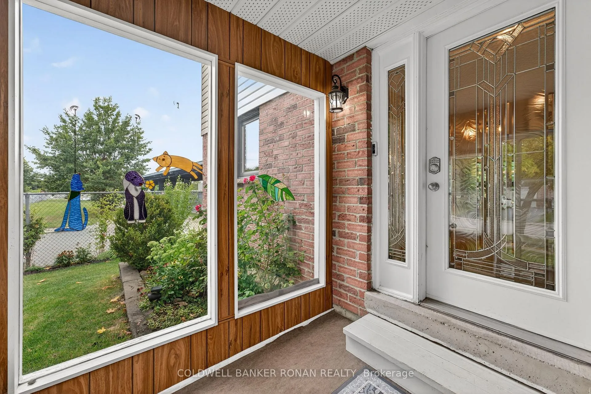 Photo 5 of 16 Fraser Avenue, New Tecumseth, Tottenham — HOMEH