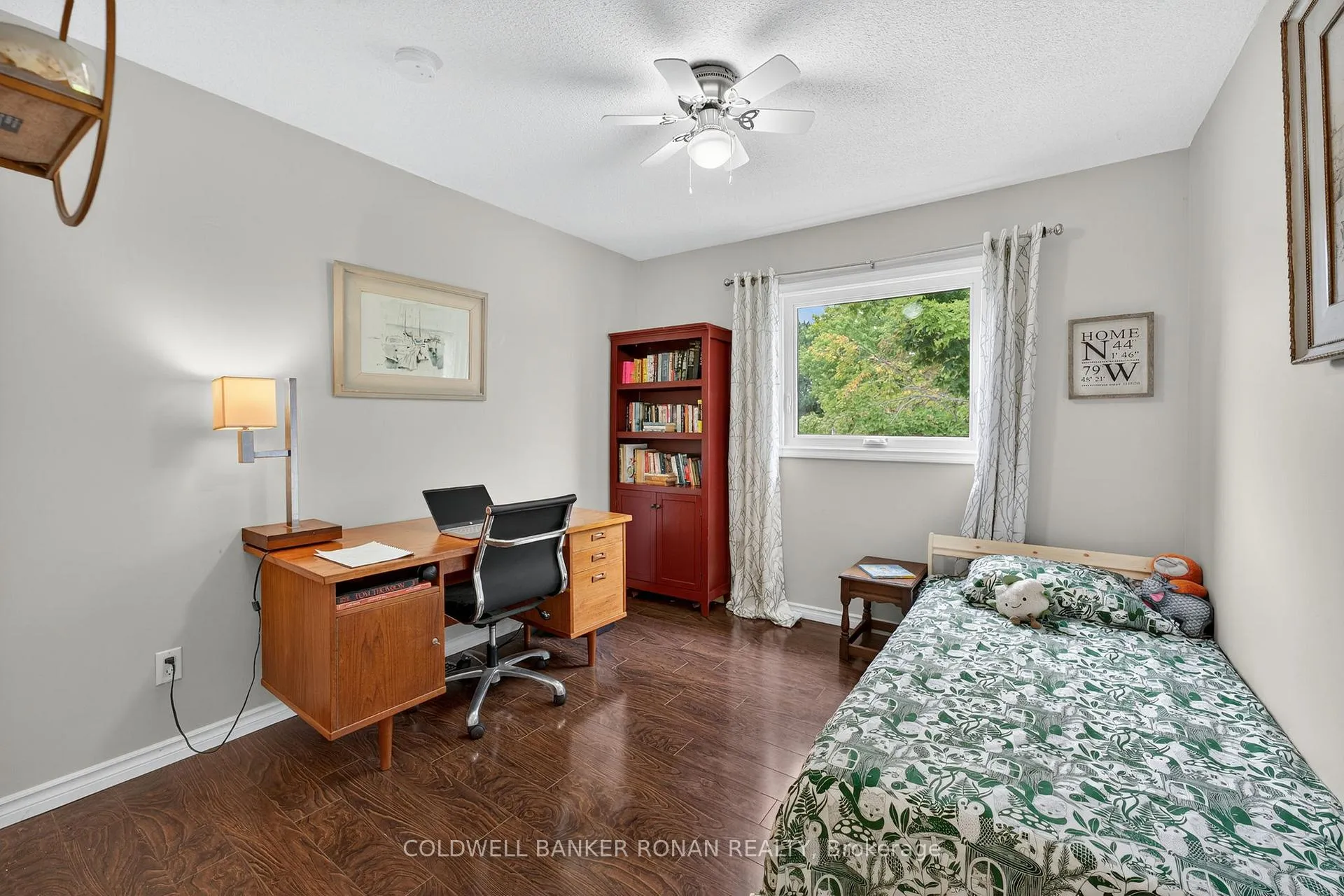Photo 30 of 16 Fraser Avenue, New Tecumseth, Tottenham — HOMEH