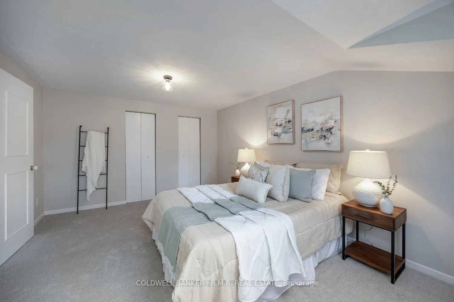 Photo 17 of 8 Aberfeldy Crescent, Markham, German Mills — HOMEH