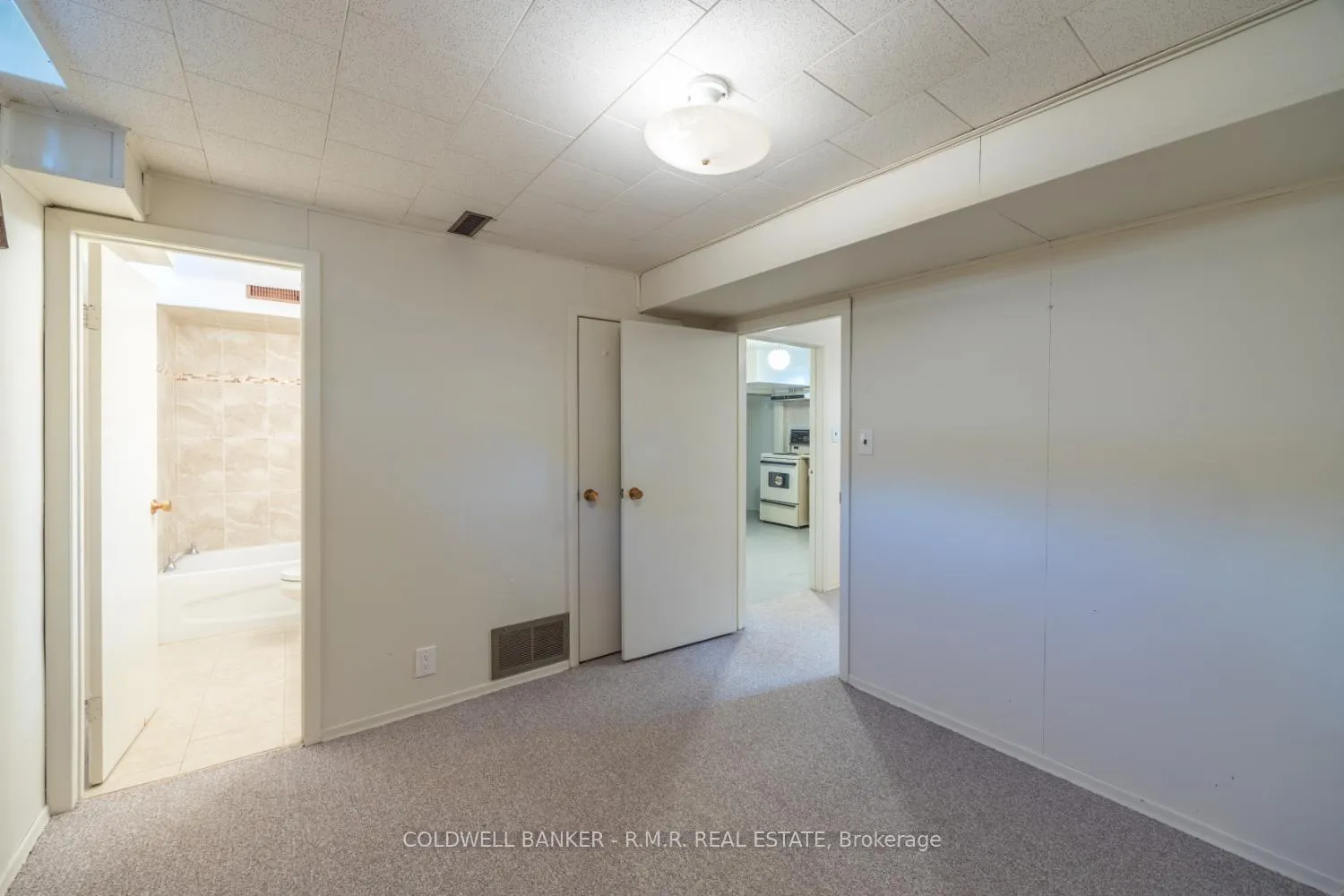 Photo 28 of 8 Aberfeldy Crescent, Markham, German Mills — HOMEH