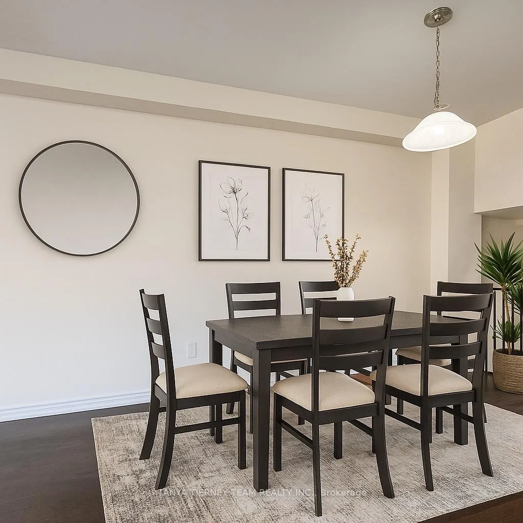 Photo 7 of 288 Carnwith Drive E, Whitby, Brooklin — HOMEH