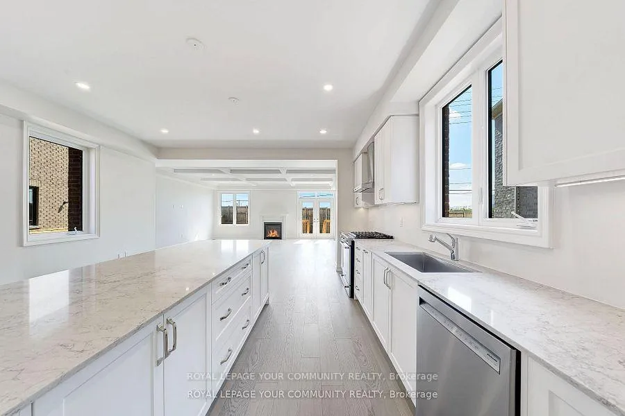 Photo 15 of 243A Andy Crescent, Vaughan, West Woodbridge — HOMEH