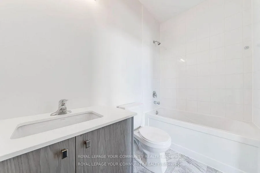 Photo 26 of 243A Andy Crescent, Vaughan, West Woodbridge — HOMEH