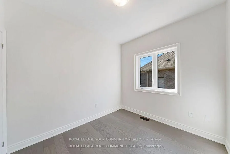 Photo 29 of 243A Andy Crescent, Vaughan, West Woodbridge — HOMEH