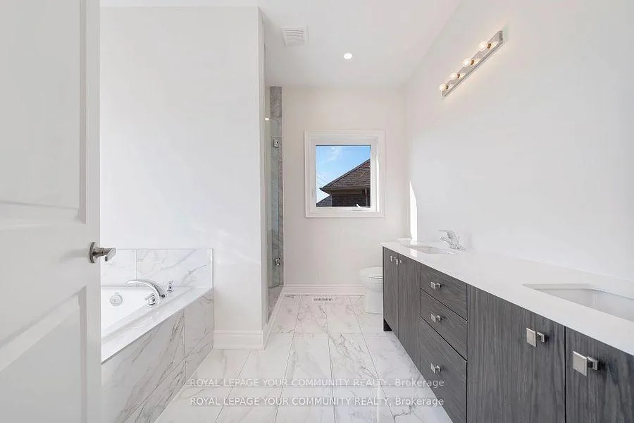 Photo 32 of 243A Andy Crescent, Vaughan, West Woodbridge — HOMEH