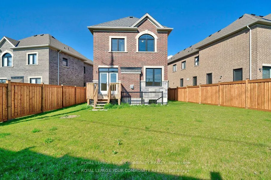 Photo 37 of 243A Andy Crescent, Vaughan, West Woodbridge — HOMEH