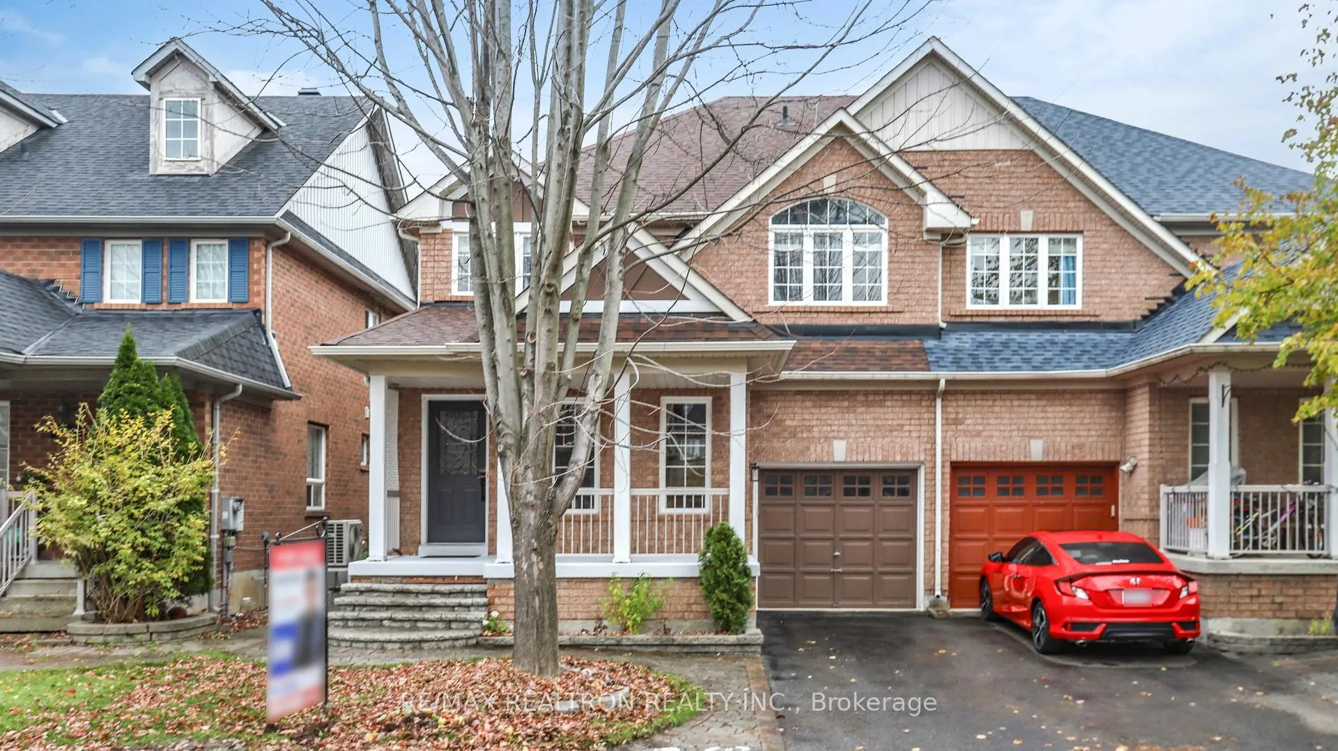 Photo 2 of 214 Everett Street, Markham, Wismer — HOMEH