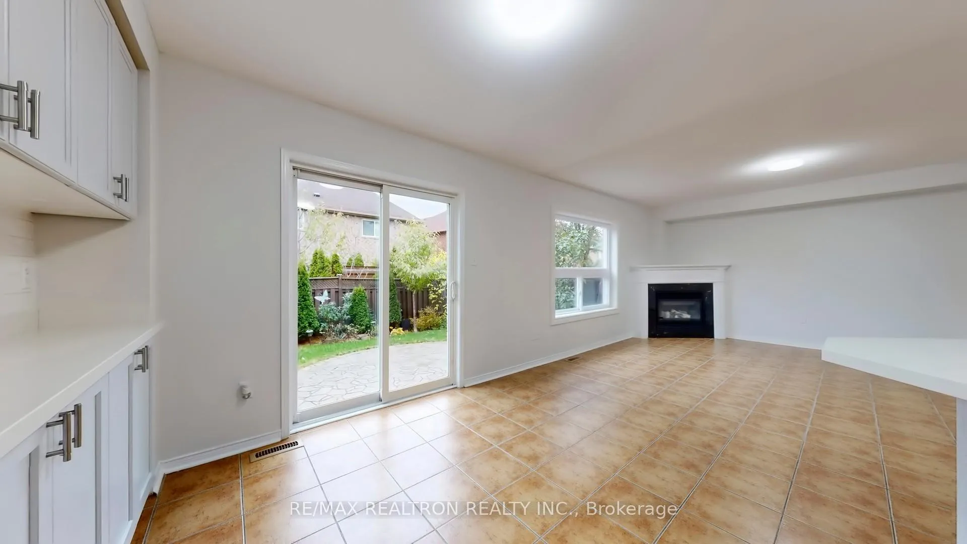 Photo 13 of 214 Everett Street, Markham, Wismer — HOMEH