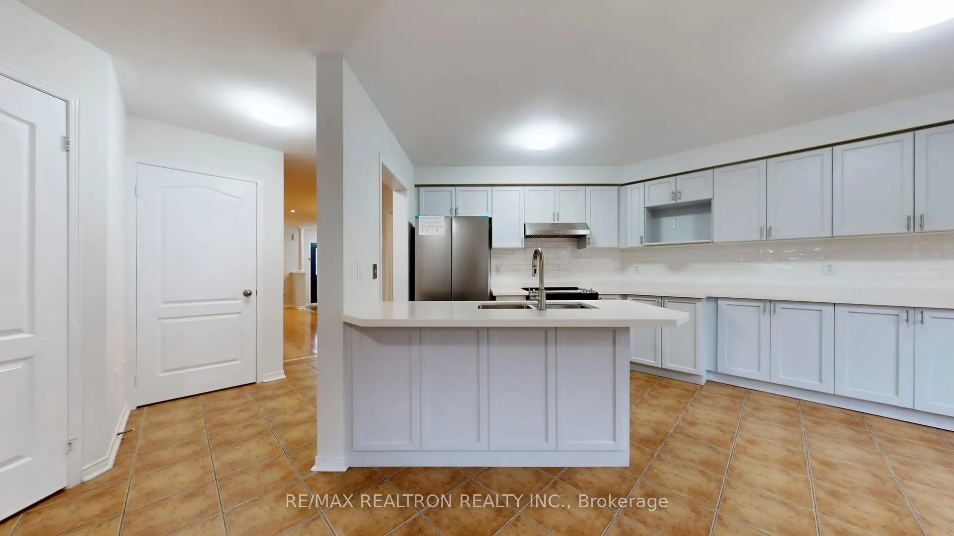Photo 15 of 214 Everett Street, Markham, Wismer — HOMEH