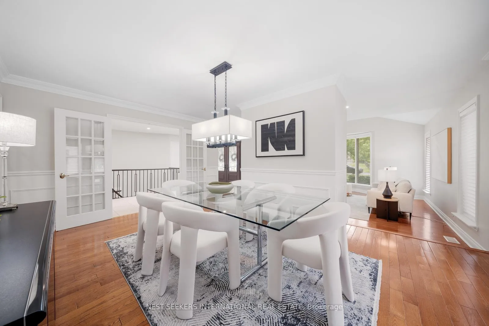 Photo 9 of 21 Rolling Court, King, King City — HOMEH