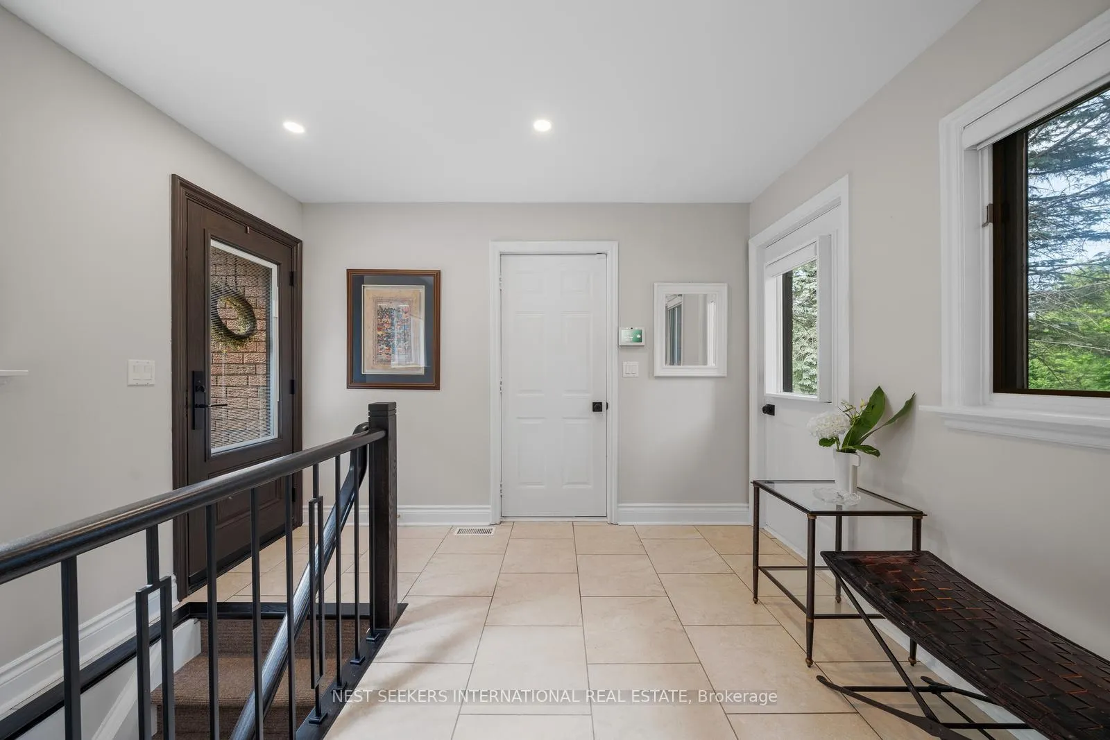 Photo 22 of 21 Rolling Court, King, King City — HOMEH