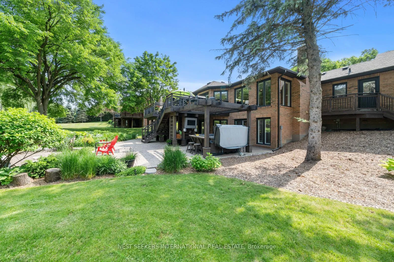 Photo 48 of 21 Rolling Court, King, King City — HOMEH