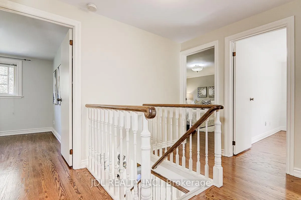 Photo 33 of 7 Shady Lane Crescent, Markham, Royal Orchard — HOMEH