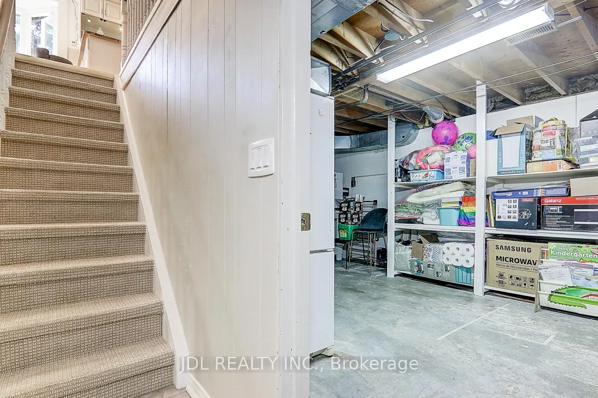 Photo 37 of 7 Shady Lane Crescent, Markham, Royal Orchard — HOMEH