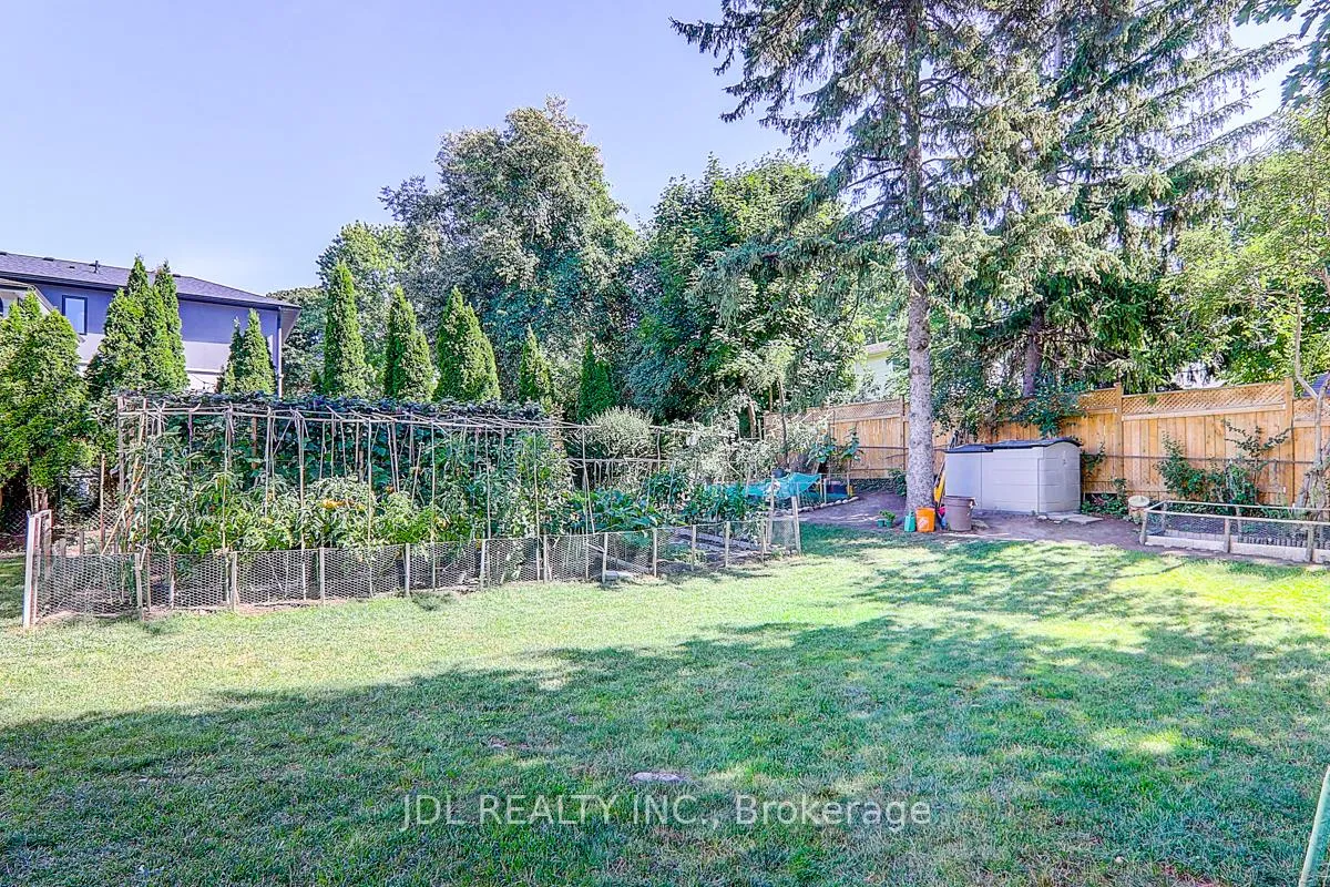 Photo 40 of 7 Shady Lane Crescent, Markham, Royal Orchard — HOMEH