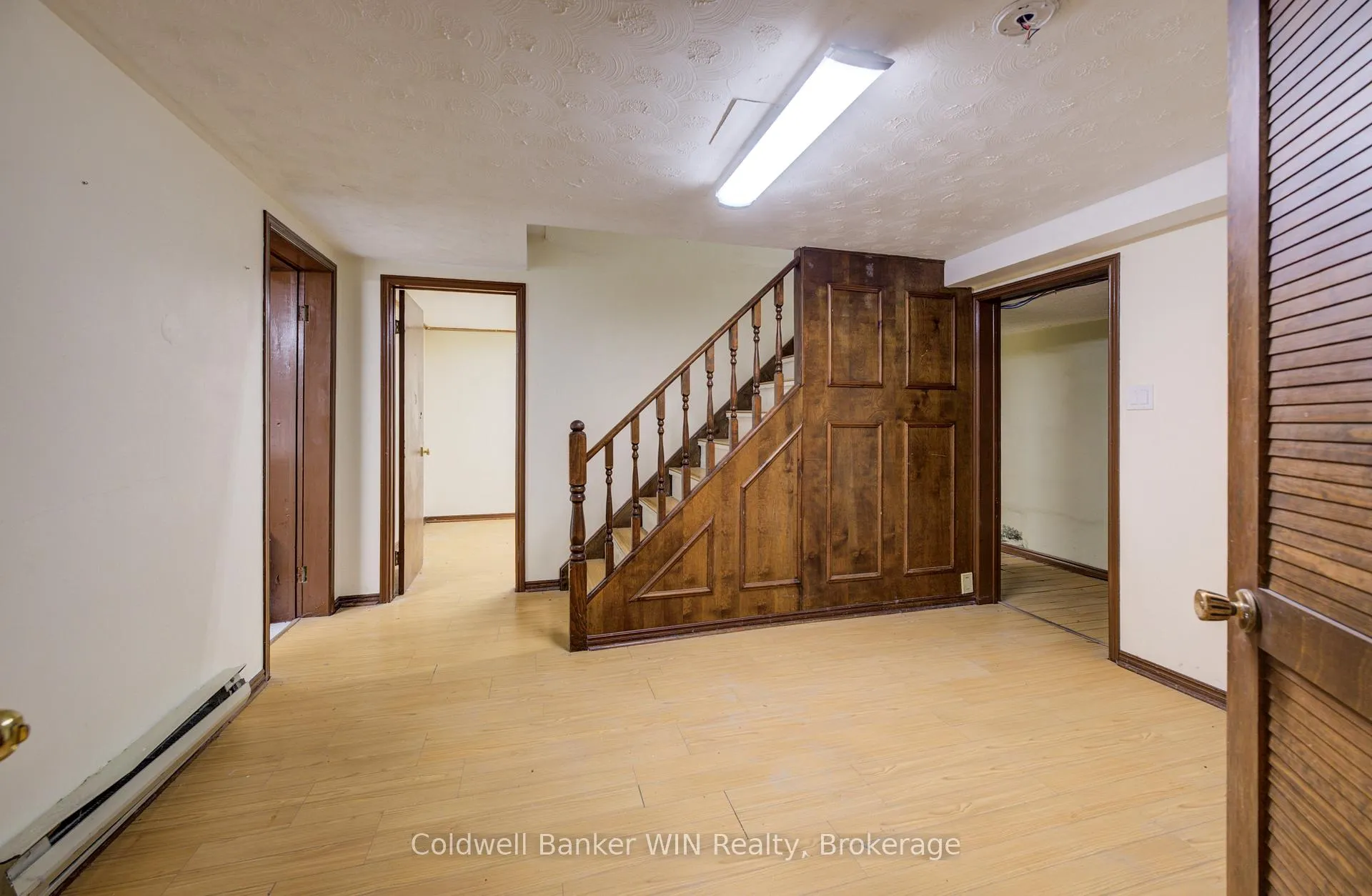 Photo 26 of 47 Academy Crescent, Waterloo — HOMEH