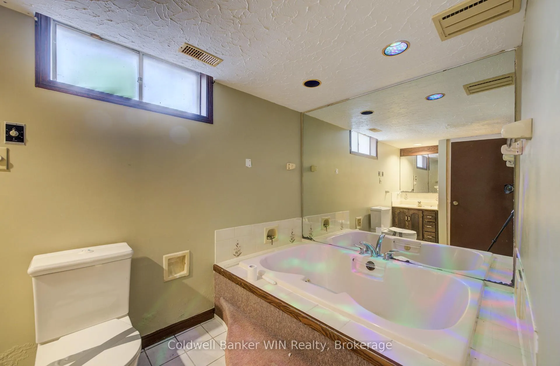 Photo 34 of 47 Academy Crescent, Waterloo — HOMEH